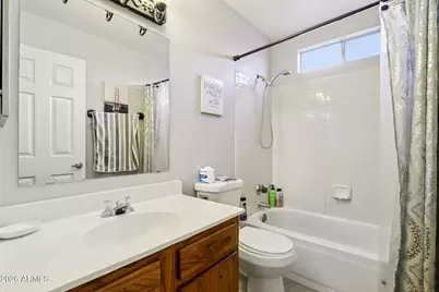 10096 N 63rd Avenue, Glendale, AZ 85302 - Photo 16