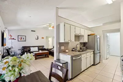 10096 N 63rd Avenue, Glendale, AZ 85302 - Photo 10