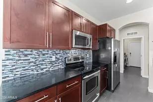 6207 W Wikieup Ln, Glendale, AZ 85308 - Photo 4