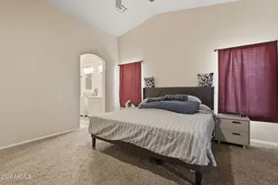 2412 E Rosemonte Dr, Phoenix, AZ 85050 - Photo 16