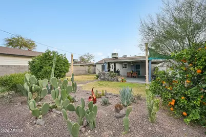 1202 W Clarendon Avenue, Phoenix, AZ 85013 - Photo 34