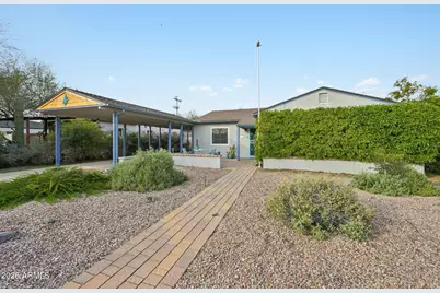 1202 W Clarendon Avenue, Phoenix, AZ 85013 - Photo 1