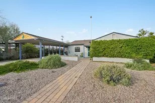 1202 W Clarendon Ave, Phoenix, AZ 85013 - Photo 1