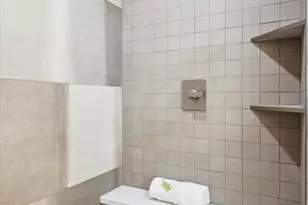 5533 E Earll Dr, Phoenix, AZ 85018 - Photo 28