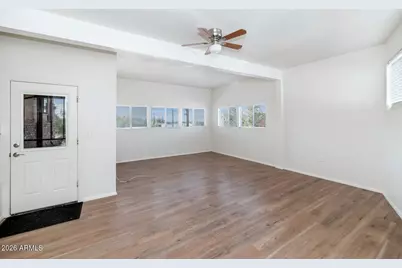 9025 N 14th Place, Phoenix, AZ 85020 - Photo 18