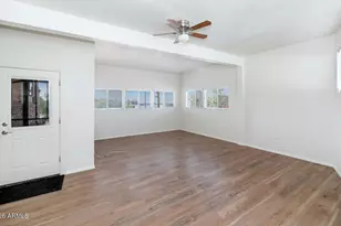 9025 N 14th Pl, Phoenix, AZ 85020 - Photo 18