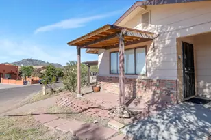9025 N 14th Pl, Phoenix, AZ 85020 - Photo 6