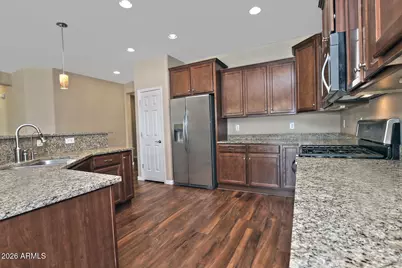 7863 W Discovery Way, Florence, AZ 85132 - Photo 10