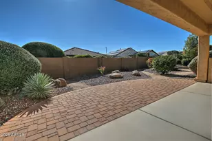 7863 W Discovery Way, Florence, AZ 85132 - Photo 4