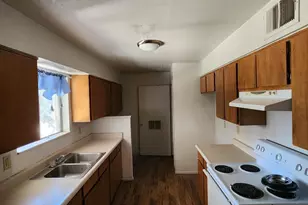 13656 N 33rd Ave, Phoenix, AZ 85029 - Photo 4