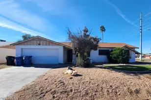 13656 N 33rd Ave, Phoenix, AZ 85029 - Photo 1