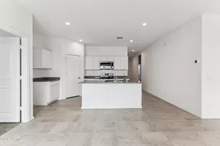 1539 E Glazier Dr E, Casa Grande, AZ 85122 - Photo 4