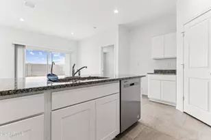 1539 E Glazier Dr E, Casa Grande, AZ 85122 - Photo 4