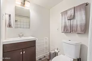 1002 E Osborn Rd, Phoenix, AZ 85014 - Photo 18