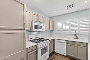 16113 W Grant St, Goodyear, AZ 85338 - Photo 6