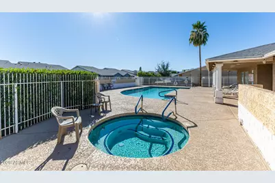 2929 Broadway Road # 67, Mesa, AZ 85204 - Photo 14