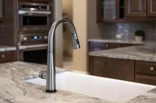 1988 E Blackhawk Dr, Gilbert, AZ 85298 - Photo 8