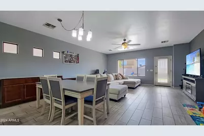 9949 W Marguerite Avenue, Tolleson, AZ 85353 - Photo 10