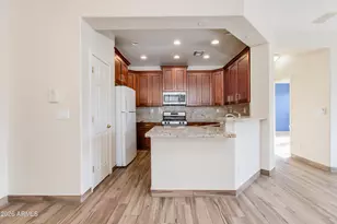 1707 W Twain Ct, Anthem, AZ 85086 - Photo 10