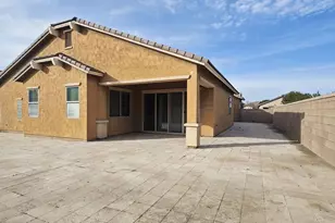 401 E Torrey Pines Pl, Chandler, AZ 85249 - Photo 22