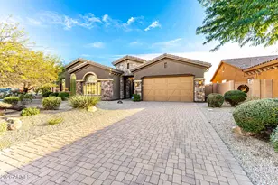 12367 S 181st Dr, Goodyear, AZ 85338 - Photo 2