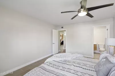 7768 E Mariposa Drive, Scottsdale, AZ 85251 - Photo 14