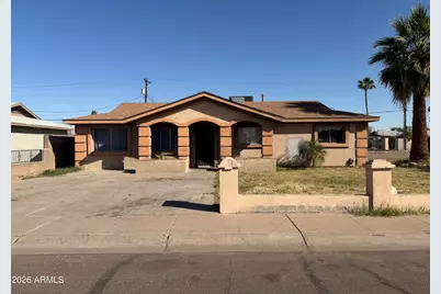 1333 N 39th Drive, Phoenix, AZ 85009 - Photo 1