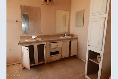 42632 W Colter Street, Tonopah, AZ 85354 - Photo 6