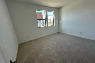 10223 S 20th Ln, Phoenix, AZ 85041 - Photo 10