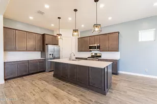 2811 W Pollack St, Phoenix, AZ 85041 - Photo 10