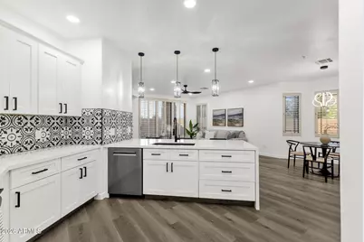 11500 E Cochise Drive #1030, Scottsdale, AZ 85259 - Photo 2