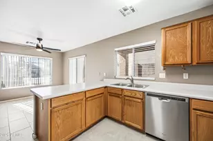 858 E Monterey St, Chandler, AZ 85225 - Photo 8