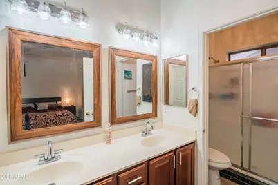 2621 E Pecan Road, Phoenix, AZ 85040 - Photo 24