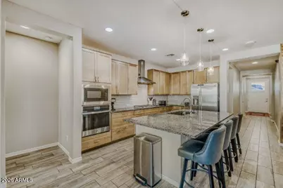 16016 W Creedance Boulevard, Surprise, AZ 85387 - Photo 10