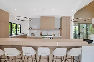 4704 N 40th Pl, Phoenix, AZ 85018 - Photo 20