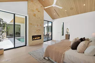 4704 N 40th Pl, Phoenix, AZ 85018 - Photo 34