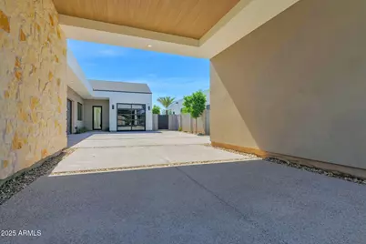 4704 N 40th Place, Phoenix, AZ 85018 - Photo 90