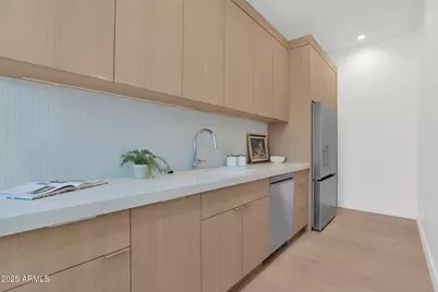 4704 N 40th Place, Phoenix, AZ 85018 - Photo 26