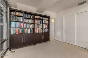 7151 E Rancho Vista Dr, Scottsdale, AZ 85251 - Photo 20