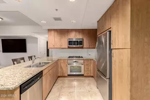 7151 E Rancho Vista Dr, Scottsdale, AZ 85251 - Photo 4