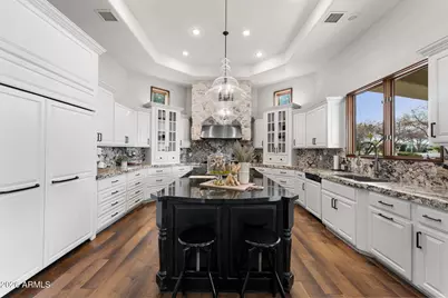 2527 E Beechnut Court, Chandler, AZ 85249 - Photo 12