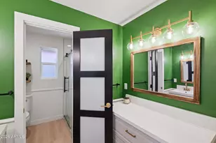 735 E Manhatton Dr, Tempe, AZ 85282 - Photo 26