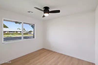 735 E Manhatton Drive, Tempe, AZ 85282 - Photo 34