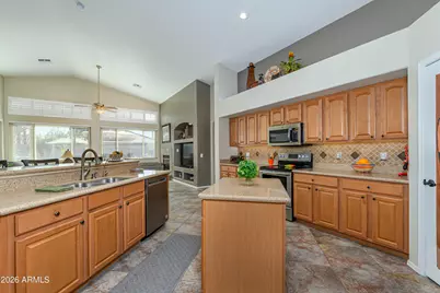 17875 W Buena Vista Drive, Surprise, AZ 85374 - Photo 14