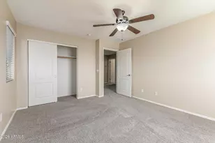 18071 W Young St, Surprise, AZ 85388 - Photo 32