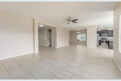 18071 W Young Street, Surprise, AZ 85388 - Photo 16