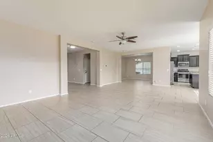 18071 W Young St, Surprise, AZ 85388 - Photo 16