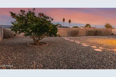 10736 W Turney Avenue, Phoenix, AZ 85037 - Photo 26
