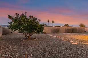 10736 W Turney Ave, Phoenix, AZ 85037 - Photo 26