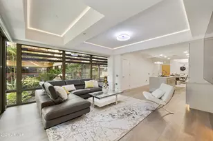 7161 E Rancho Vista Dr, Scottsdale, AZ 85251 - Photo 12